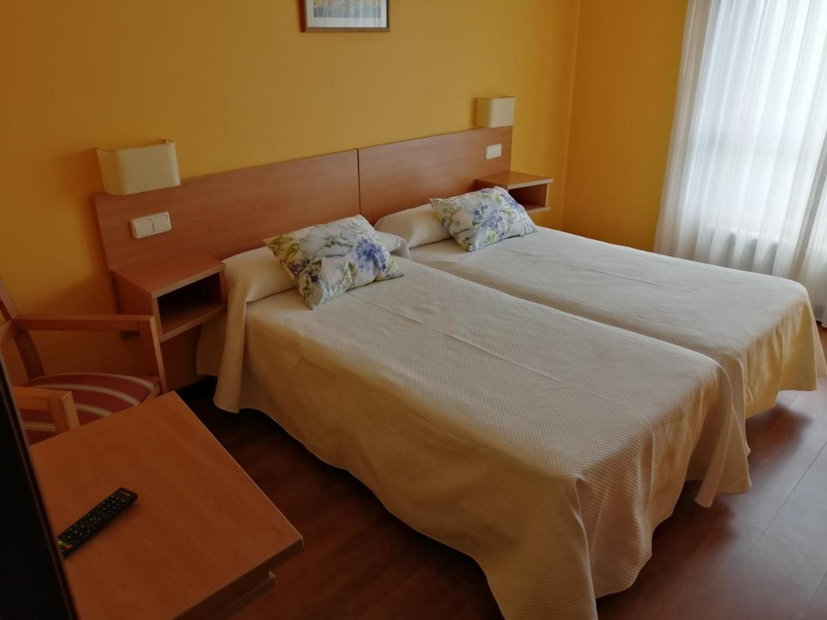Pension Teyma Пуэнтесесо Экстерьер фото